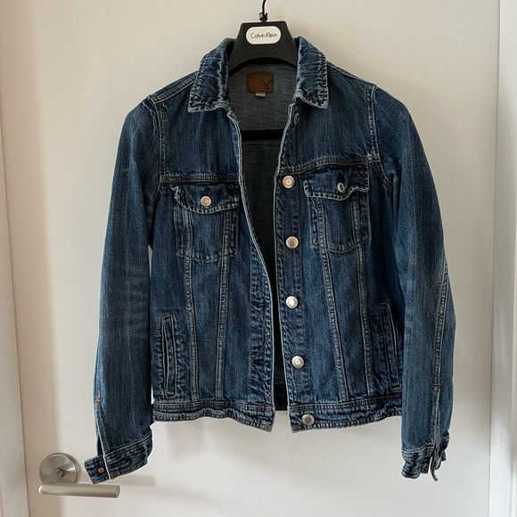 American Eagle Outfitters Denim Jacket - Picture 2 of 5